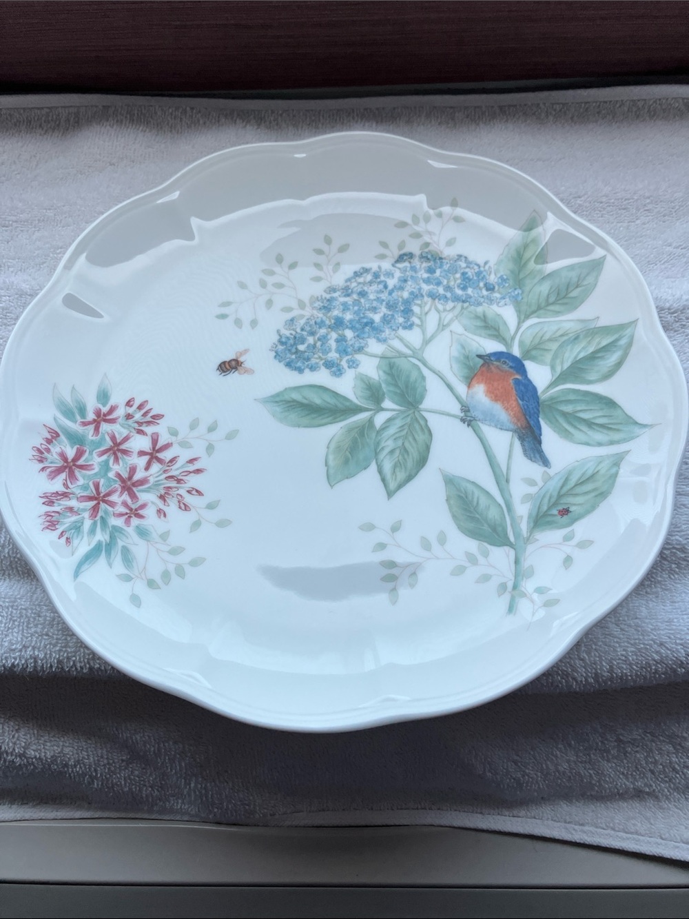 Lenox Butterfly Meadow Eastern Bluebird Dinner Plate 11”